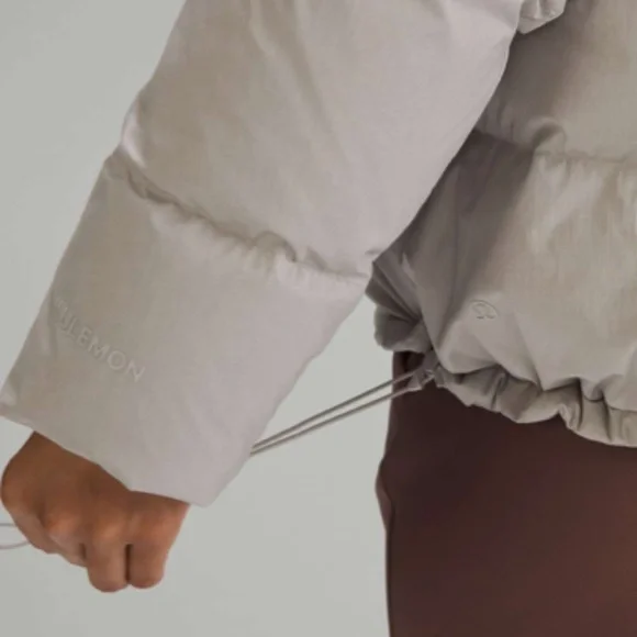 NWT Lululemon Wunder Puff Jacket 600 Down, Heathered Natural Ivory, Size 0 Puffers